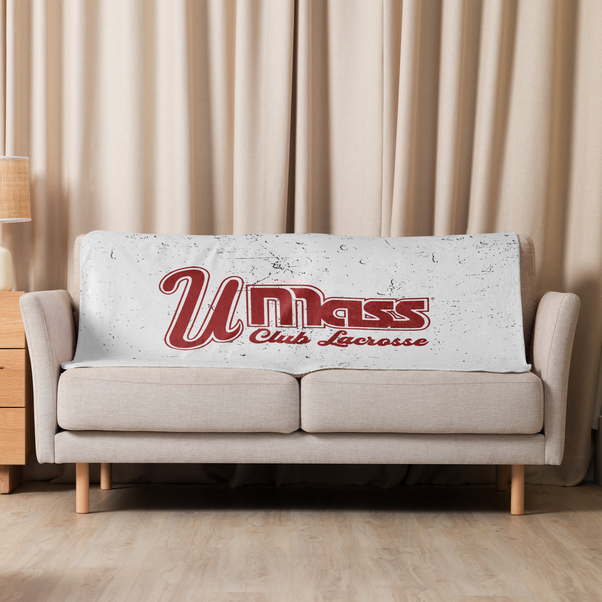 UMass Sherpa blanket